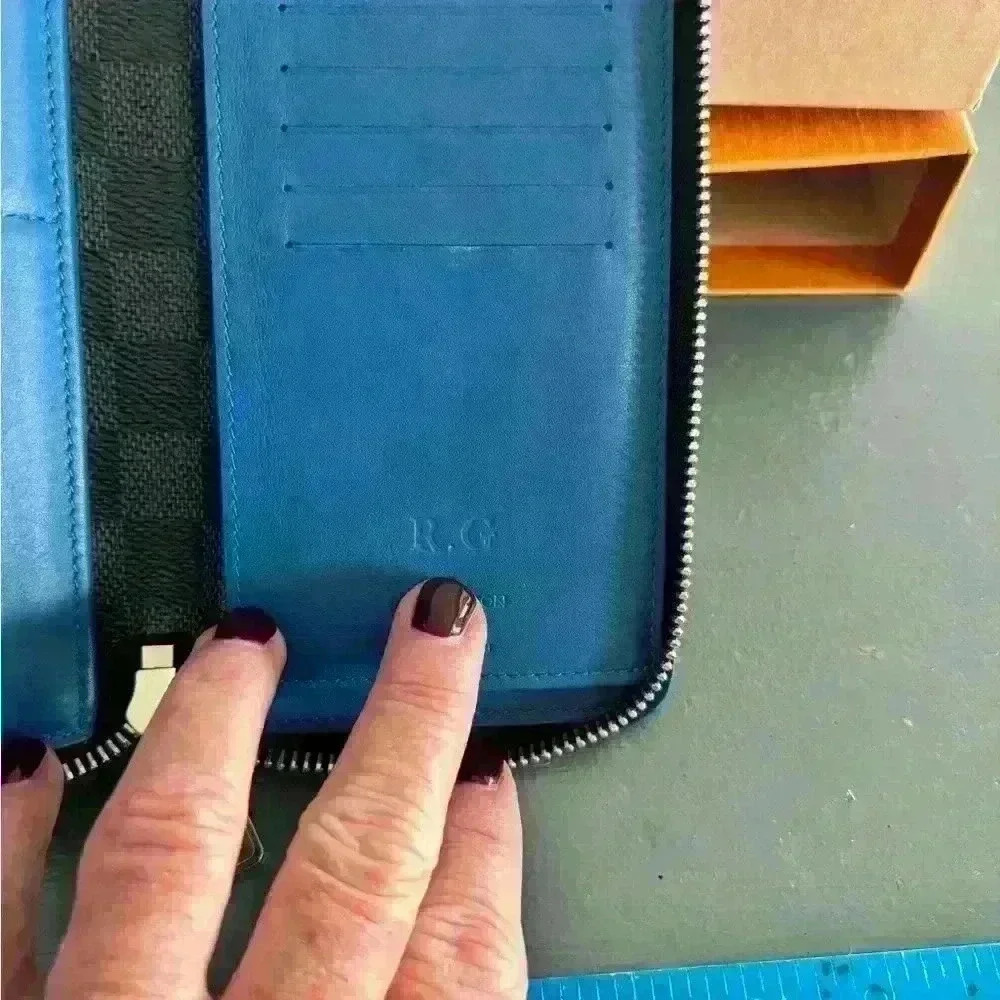 LOUIS VUITTON Damier Graphite Blue Vasco Zippy Wallet- full inclusion - box. Bag - Picture 14 of 16